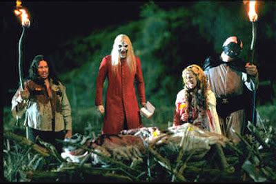 ¡House of 1000 Corpses, una película de terror que desafía los límites con actuaciones desquiciadas!